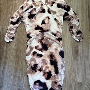 Jennifer Lopez Abstract Long Sleeve Dress in black and purple